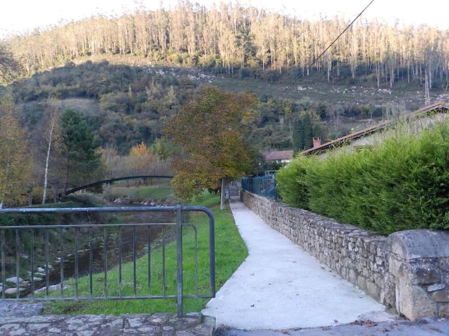 Apartamento En Cantabria, Treceno Bagian luar foto